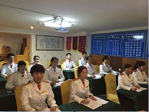 免費(fèi)試學(xué)四天，實(shí)戰(zhàn)升級(jí)！重慶七星酒店餐飲管理培訓(xùn)班火熱招生中，成就未來(lái)MBA級(jí)管理者